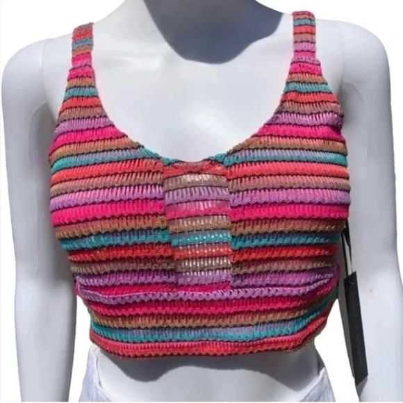 HOUSE Of Harlow x Revolve
Rainbow Crochet Quinn Boho Crop Top NEW W/Tag Size M - Picture 3 of 6